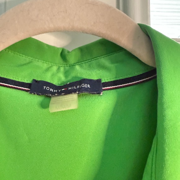 Tommy Hilfiger Sleeveless Button-Up Top - Picture 2 of 4